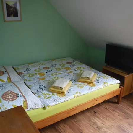 Alojamento de Turismo Rural Farma Zahradnice Olbramovice (Benesov)